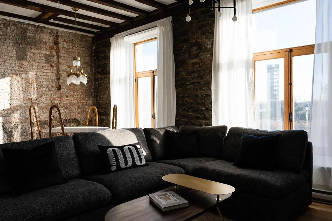 Maison Place Royale By Luxury In Transit Montreal 4*,