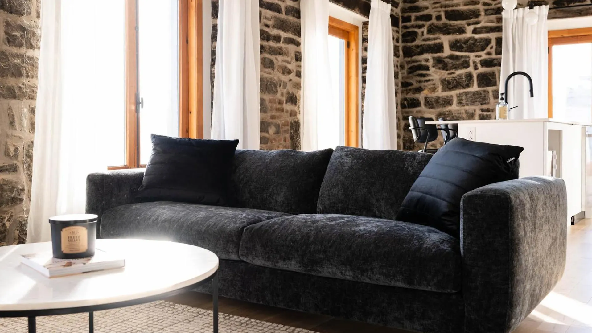 Maison Place Royale By Luxury In Transit Montreal 4*,  Canada