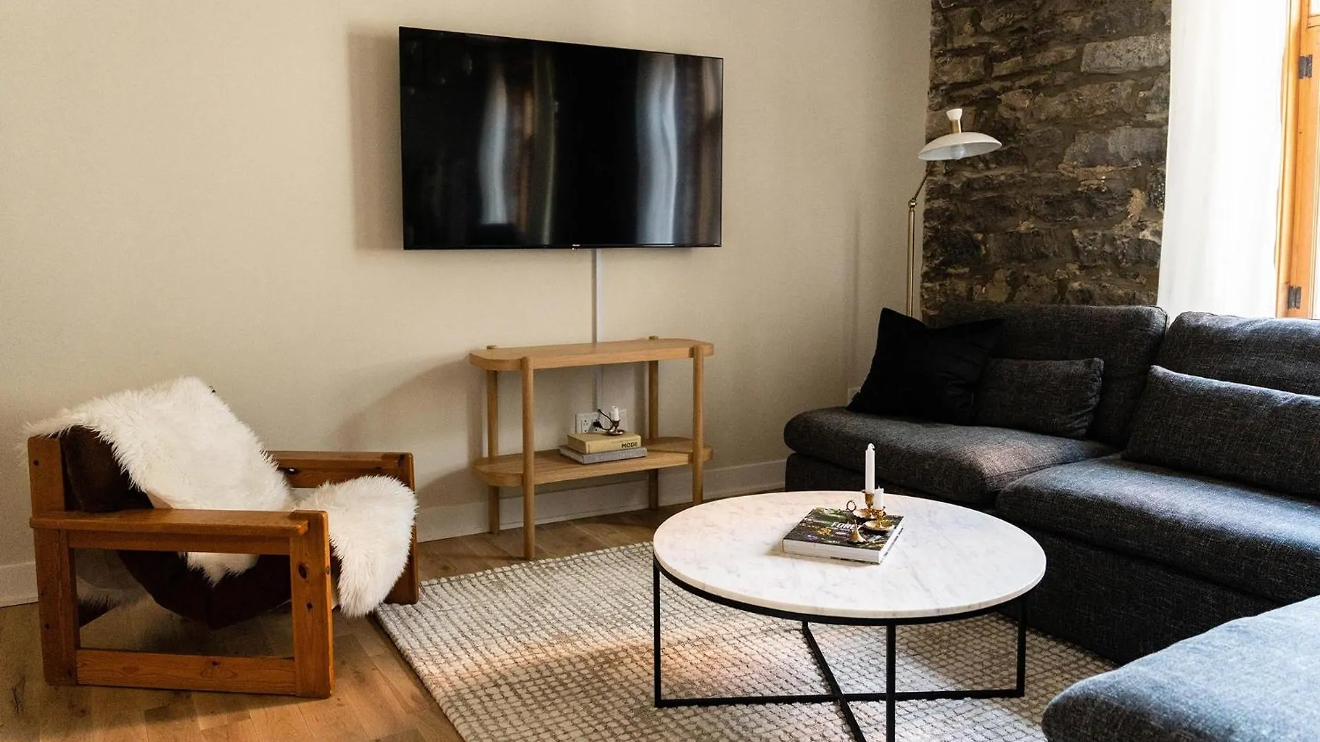Maison Place Royale By Luxury In Transit Montreal