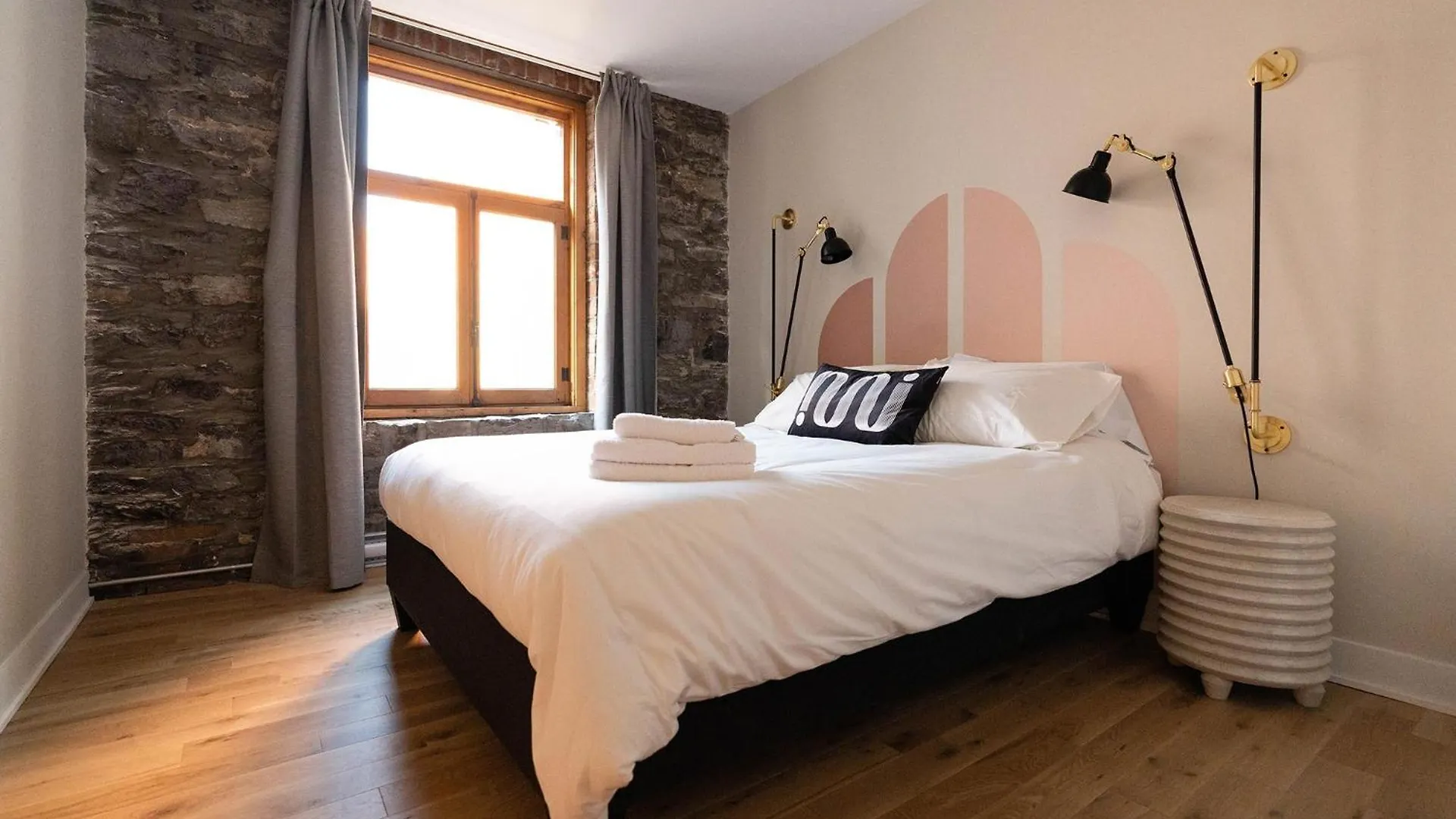 Maison Place Royale By Luxury In Transit Montreal 4*,  Canada
