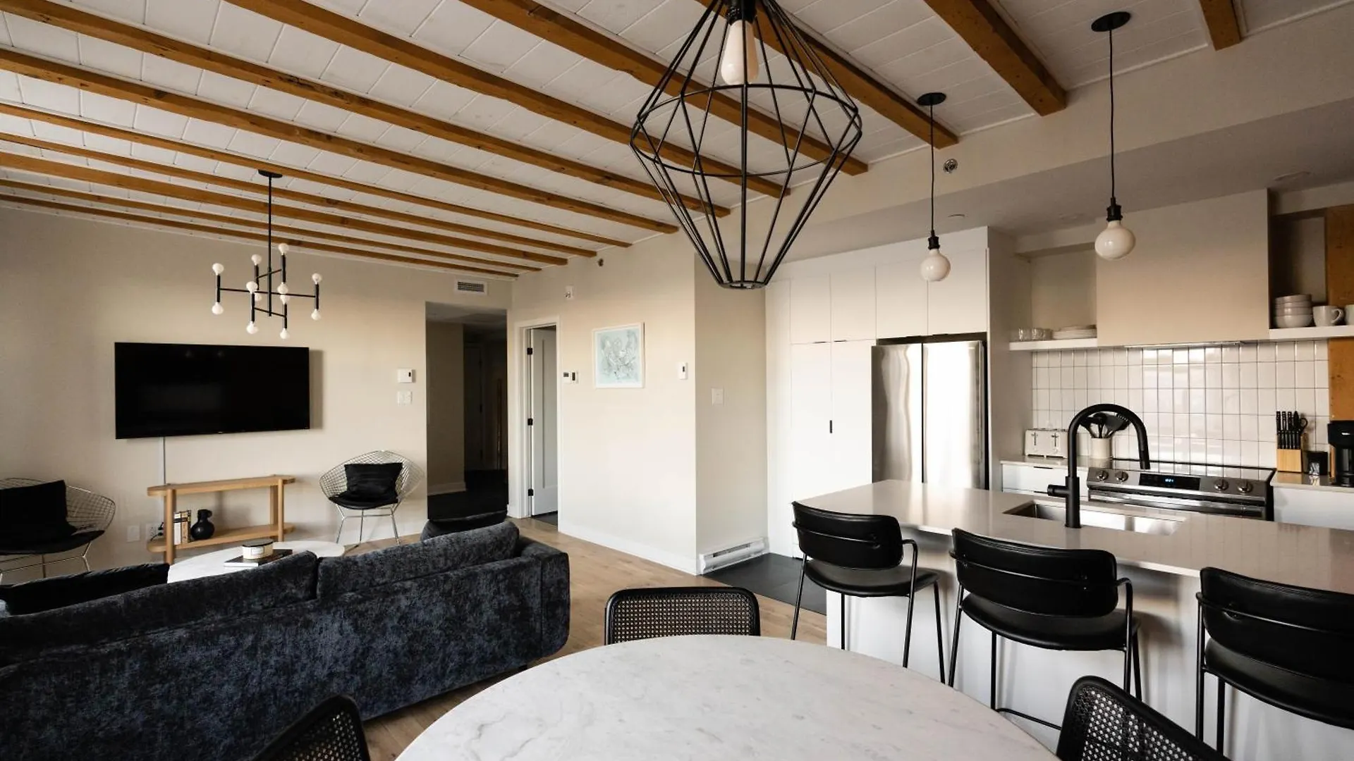 Aparthotel Maison Place Royale By Luxury In Transit Montreal